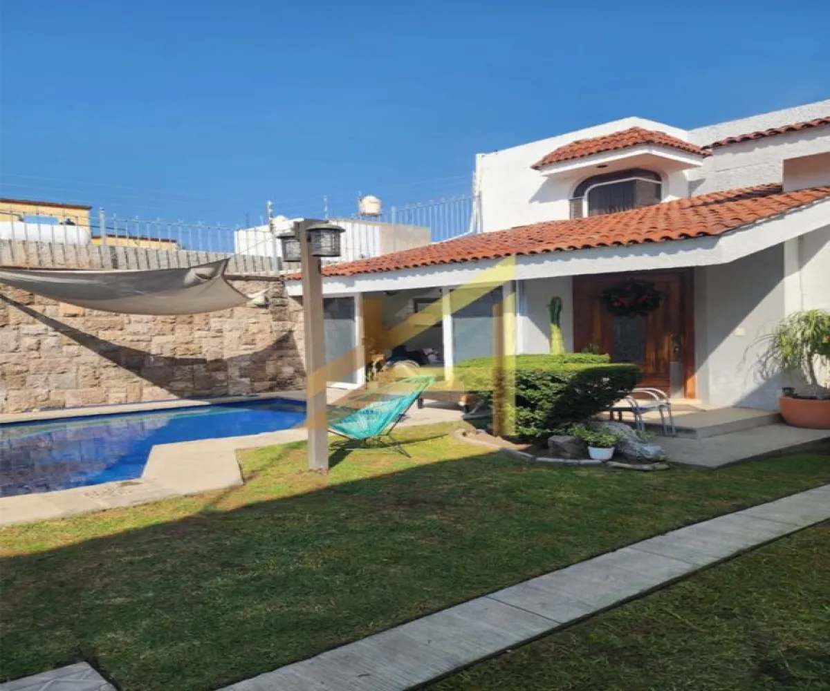 Casa En Venta,La Estancia,Calle Agustin Lara 54, Zapopan, Jalisco 45037, 3 Habitaciones,3 Baños,Calle Agustin Lara,2,pOJjoWV