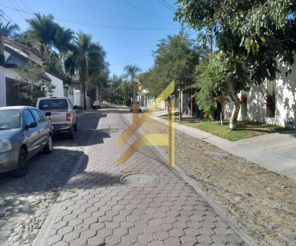 Casa En Venta,La Estancia,Calle Agustin Lara 54, Zapopan, Jalisco 45037, 3 Habitaciones,3 Baños,Calle Agustin Lara,2,pOJjoWV