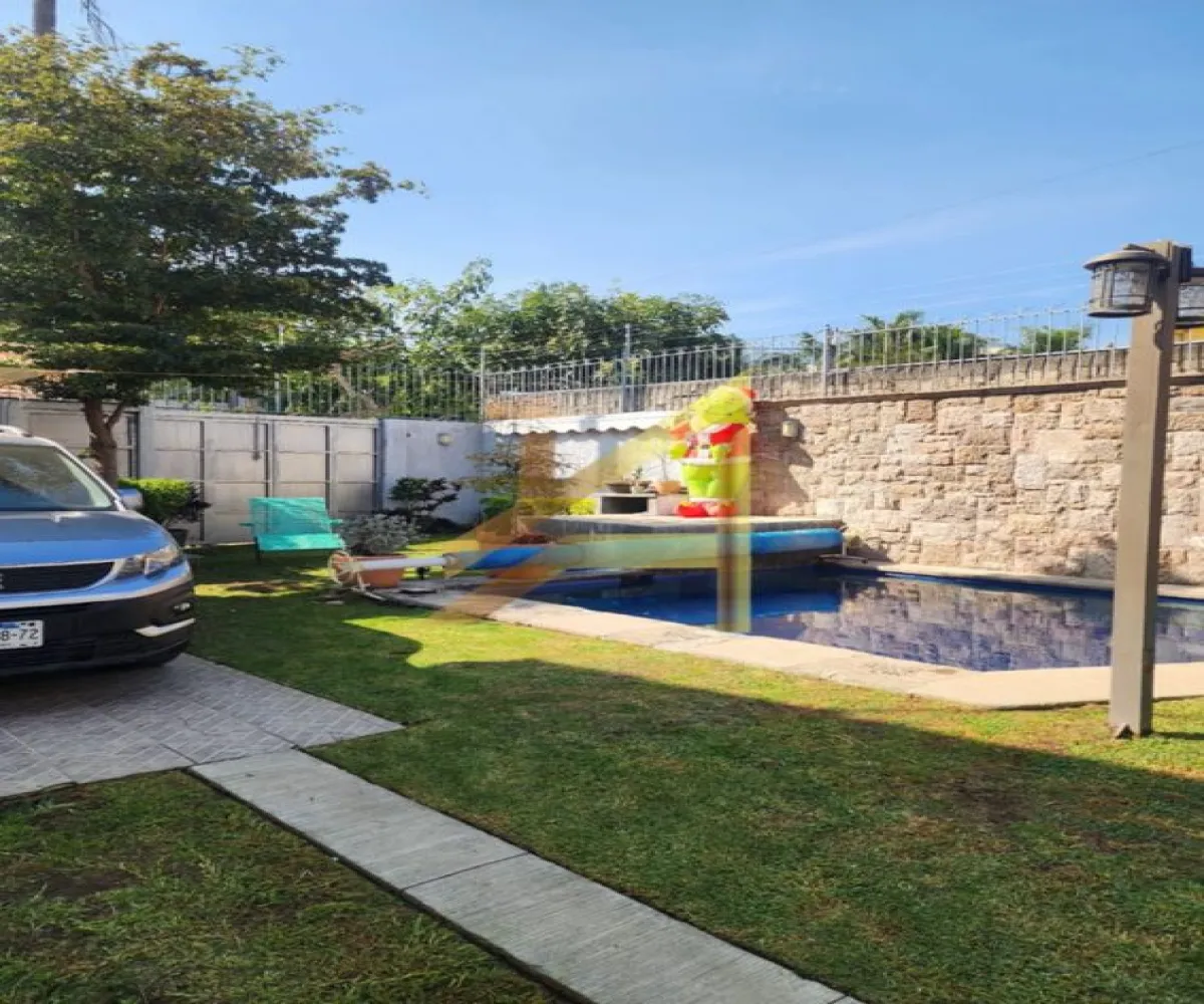 Casa En Venta,La Estancia,Calle Agustin Lara 54, Zapopan, Jalisco 45037, 3 Habitaciones,3 Baños,Calle Agustin Lara,2,pOJjoWV