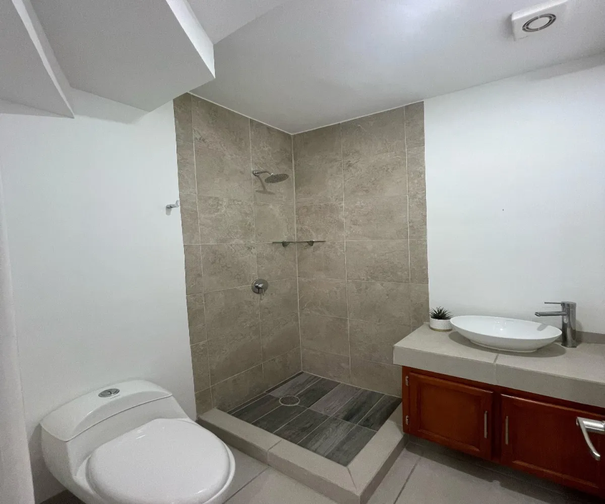 Casa En Venta,San José del Valle,Av. Adolf B. Horn 2992 2613, Tlajomulco de Zúñiga, Jalisco 45654, 3 Habitaciones,3 Baños,Puerta de Piedra Residencial,Av. Adolf B. Horn ,2,723188