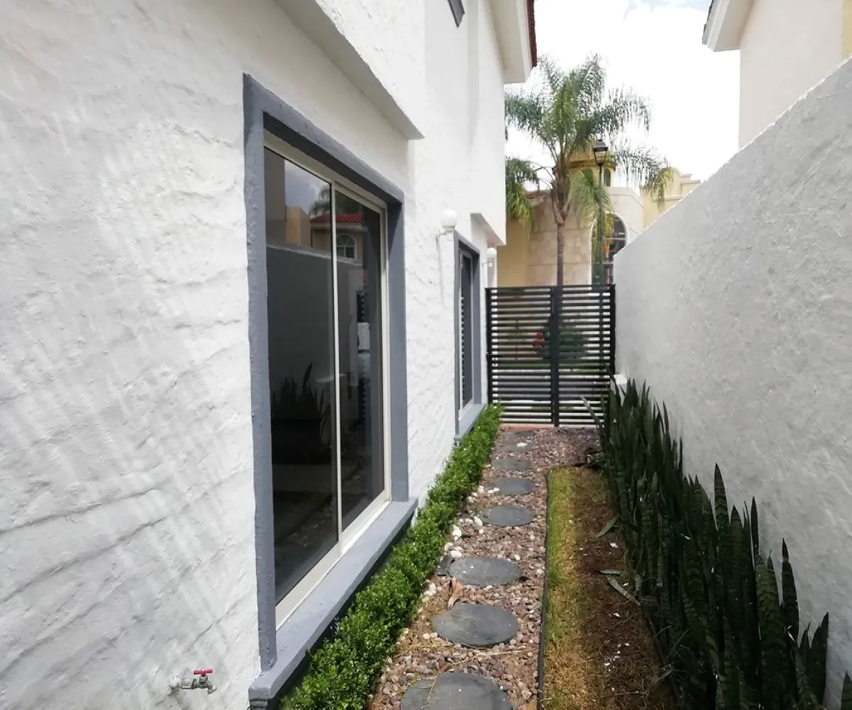 Casa En Venta,Jardín Real,Jardín de Las Victorias Poniente 2 Palacio 59, Zapopan, Jalisco 45136, 3 Habitaciones,2 Baños,Jardín de Las Victorias Poniente ,2,pE74Xtz