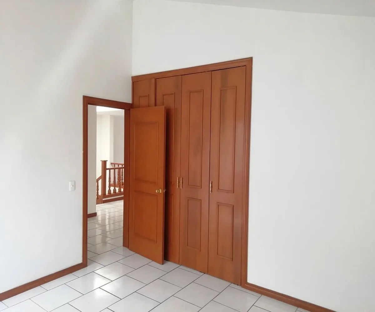 Casa En Venta,Jardín Real,Jardín de Las Victorias Poniente 2 Palacio 59, Zapopan, Jalisco 45136, 3 Habitaciones,2 Baños,Jardín de Las Victorias Poniente ,2,pE74Xtz