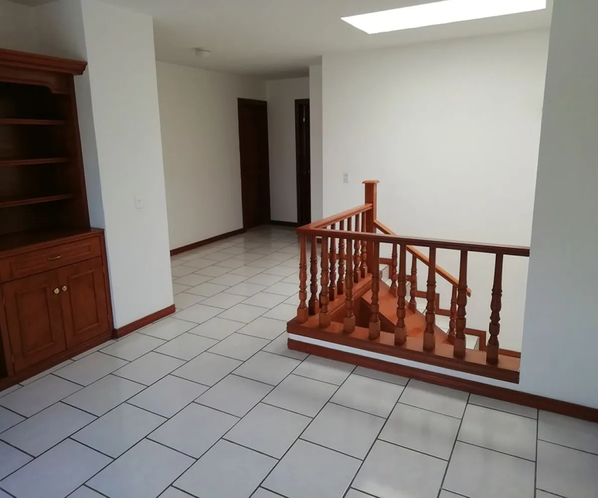 Casa En Venta,Jardín Real,Jardín de Las Victorias Poniente 2 Palacio 59, Zapopan, Jalisco 45136, 3 Habitaciones,2 Baños,Jardín de Las Victorias Poniente ,2,pE74Xtz