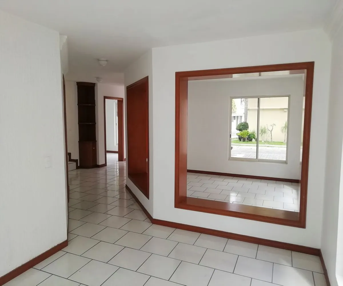 Casa En Venta,Jardín Real,Jardín de Las Victorias Poniente 2 Palacio 59, Zapopan, Jalisco 45136, 3 Habitaciones,2 Baños,Jardín de Las Victorias Poniente ,2,pE74Xtz