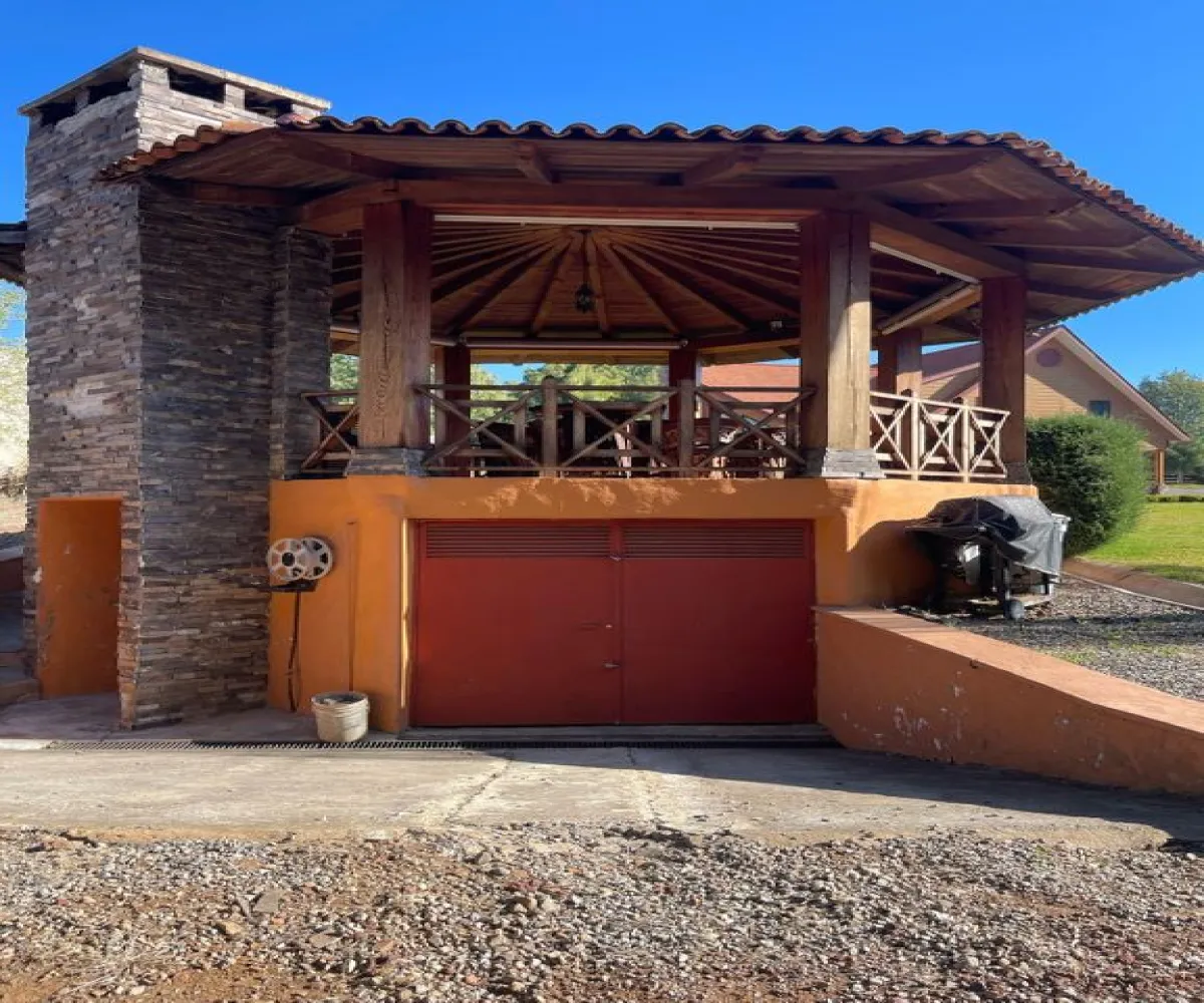 En Venta,HACIENDA SAN FRANCISCO ,Villa las Piedrotas 2B, Tapalpa, Jalisco 49340, 4 Habitaciones,2 Baños,Villa las Piedrotas ,2,pbElWst