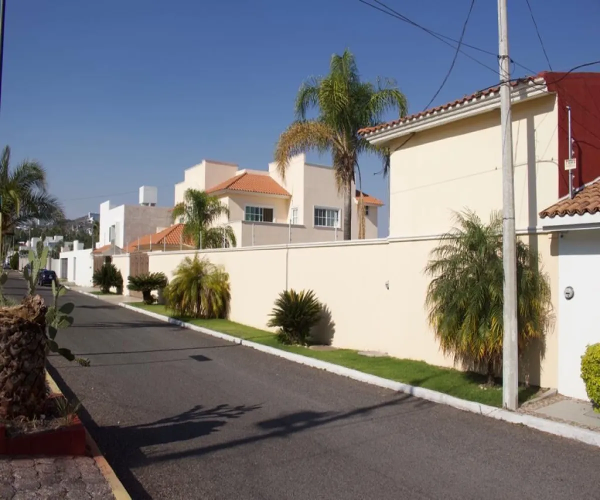Casa En Venta,Villas De Irapuato,Paseo de la Aurora 527, Irapuato, Guanajuato 36670, 3 Habitaciones,3 Baños,Paseo de la Aurora,2,pn2KQOK