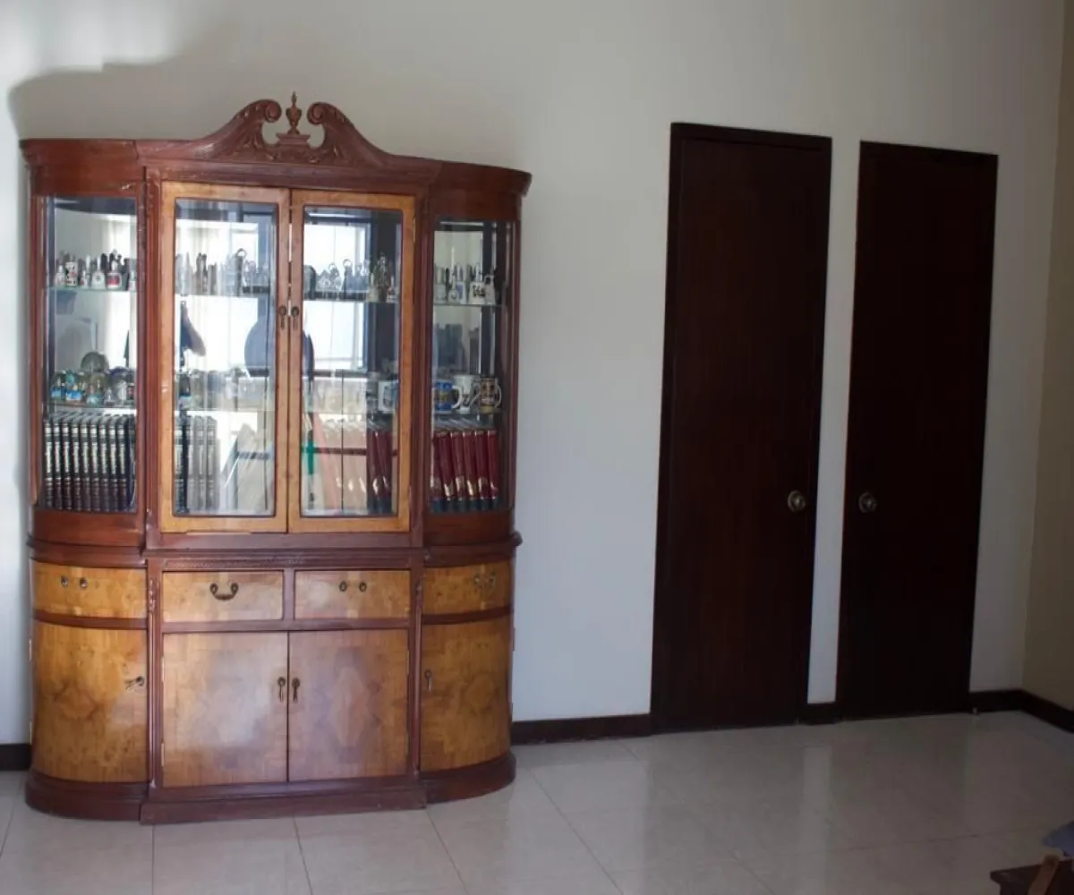 Casa En Venta,Villas De Irapuato,Paseo de la Aurora 527, Irapuato, Guanajuato 36670, 3 Habitaciones,3 Baños,Paseo de la Aurora,2,pn2KQOK