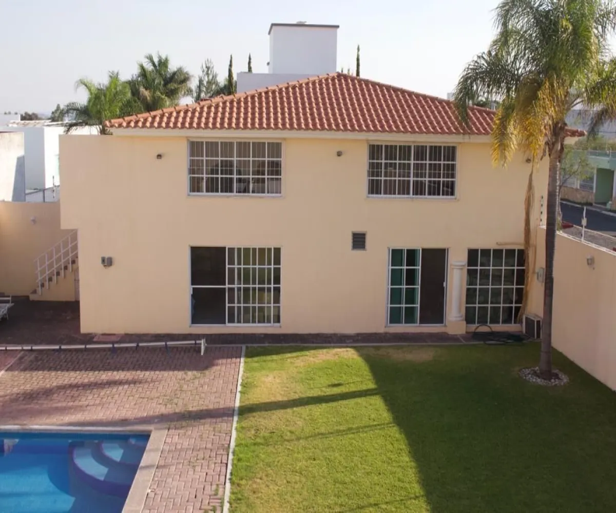 Casa En Venta,Villas De Irapuato,Paseo de la Aurora 527, Irapuato, Guanajuato 36670, 3 Habitaciones,3 Baños,Paseo de la Aurora,2,pn2KQOK