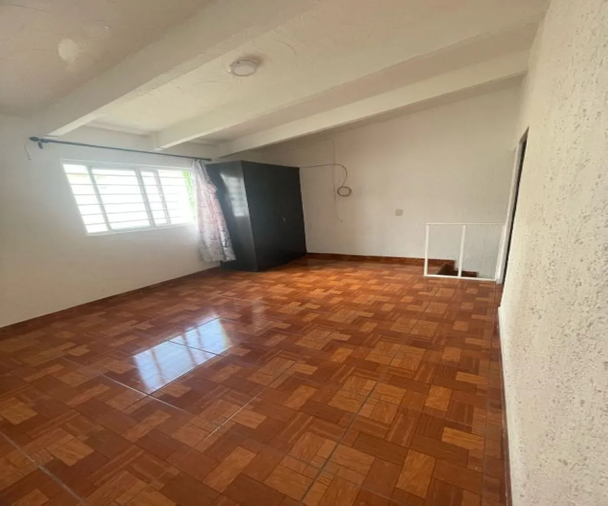Casa En Venta,La Perla,Salvador Quevedo y Zubieta 821 7, Guadalajara, Jalisco 44360, 2 Habitaciones,2 Baños,Salvador Quevedo y Zubieta,1,pPUqJVh