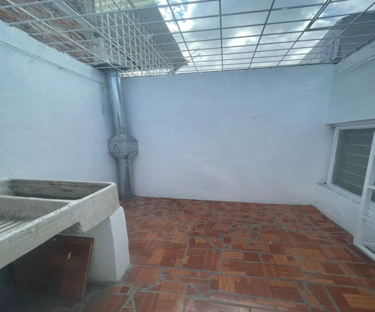 Casa En Venta,La Perla,Salvador Quevedo y Zubieta 821 7, Guadalajara, Jalisco 44360, 2 Habitaciones,2 Baños,Salvador Quevedo y Zubieta,1,pPUqJVh