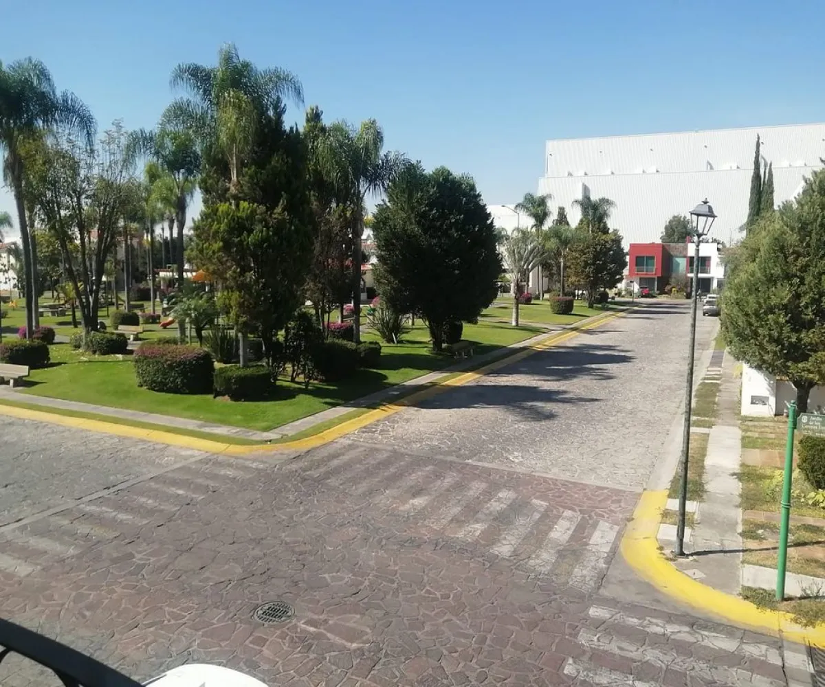 Casa En Venta,Jardín Real,Boulevard Jardin Real Poniente 505 31, Zapopan, Jalisco 45136, 3 Habitaciones,2 Baños,Boulevard Jardin Real Poniente,2,pA9InuI Casa En Venta,Jardín Real,Boulevard Jardin Real Poniente 505 31, Zapopan, Jalisco 45136, 3 Habitaciones,2 Baños,Boulevard Jardin Real Poniente,2,pA9InuI