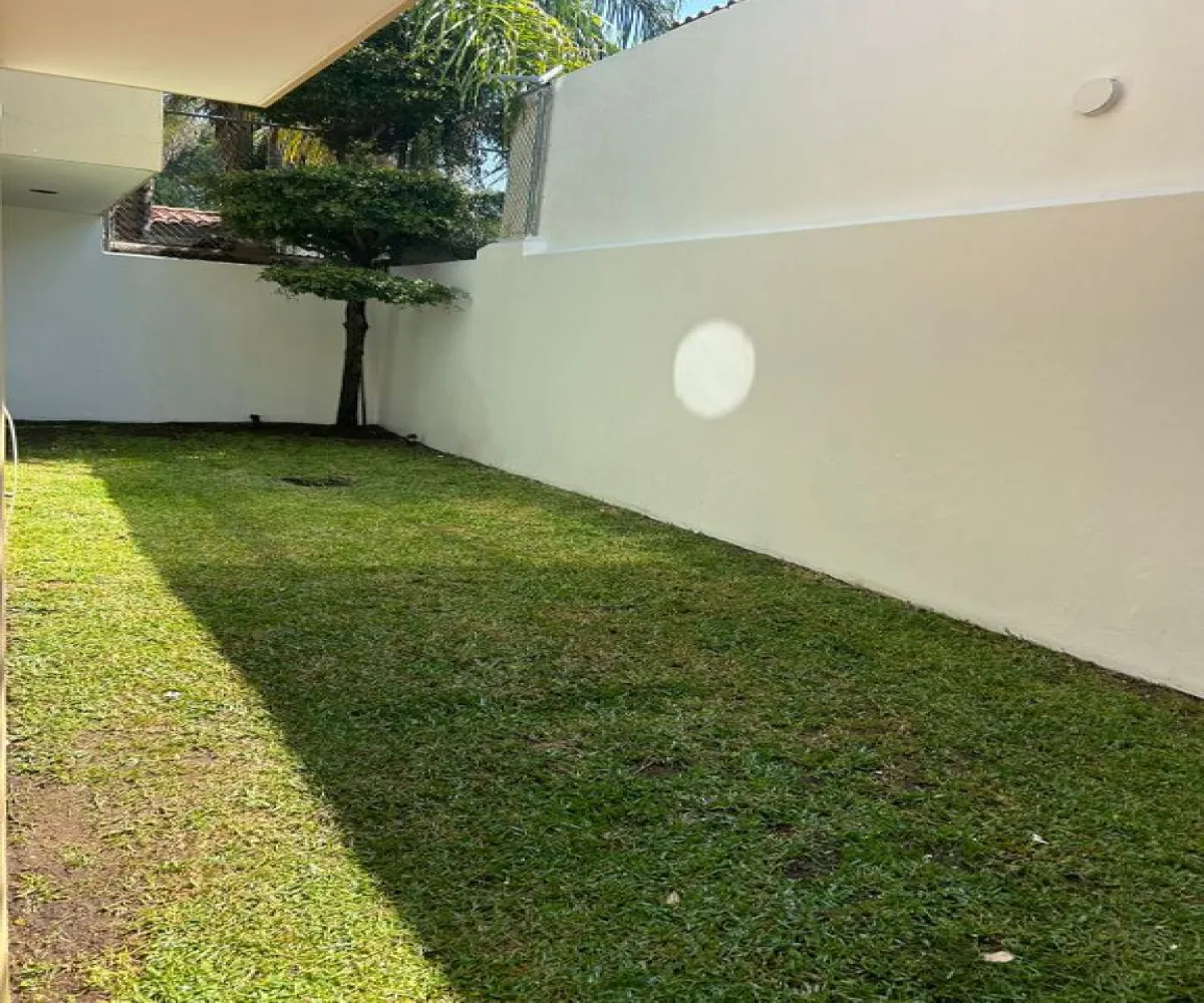 Casa En Venta,Jardín Real,Avenida Valle de Atemajac 2900, Zapopan, Jalisco 45136, 4 Habitaciones,2 Baños,Avenida Valle de Atemajac,2,pE4N0RD Casa En Venta,Jardín Real,Avenida Valle de Atemajac 2900, Zapopan, Jalisco 45136, 4 Habitaciones,2 Baños,Avenida Valle de Atemajac,2,pE4N0RD