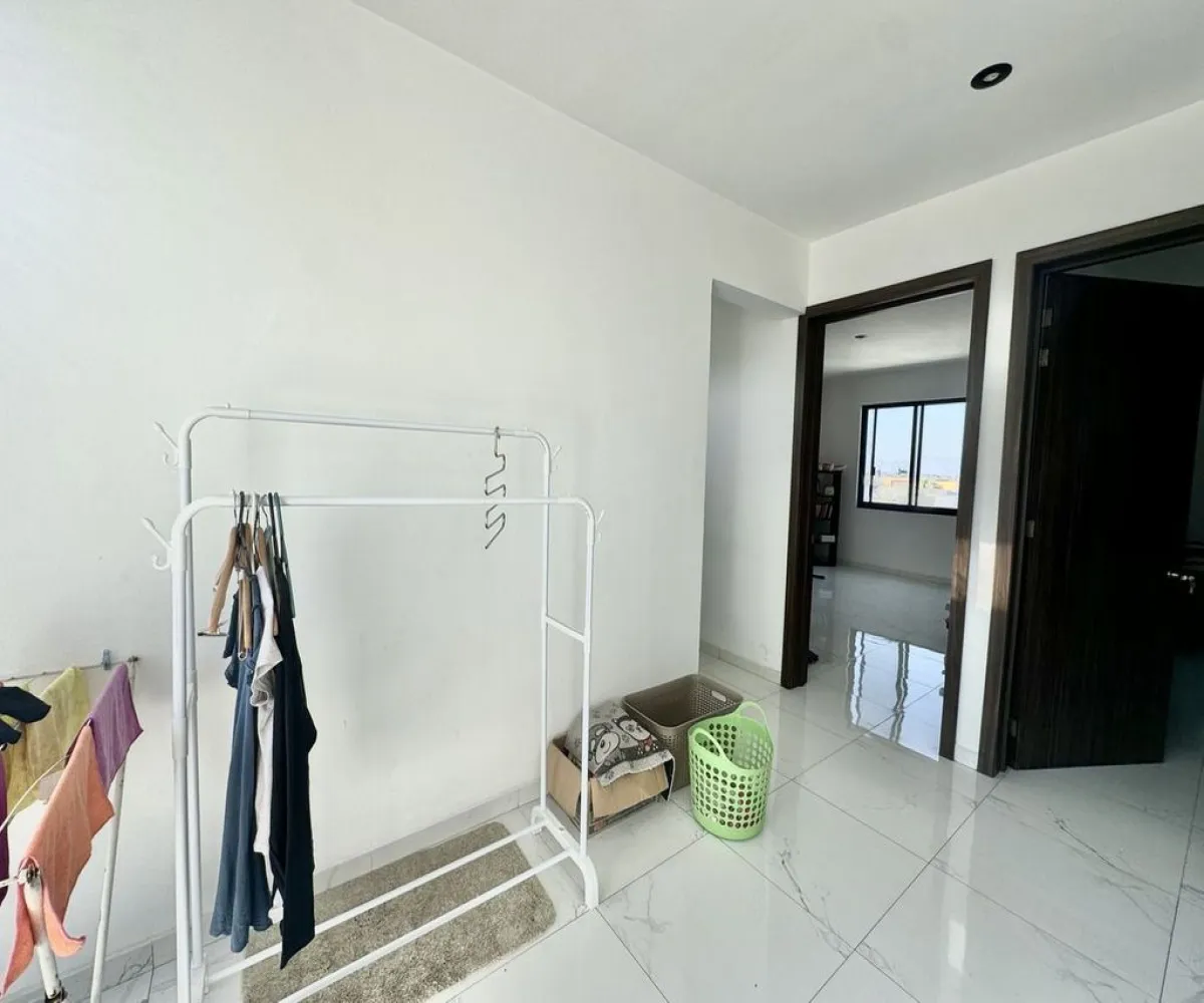 Casa En Venta,Solares Residencial,Paseo del Amanecer 405 3, Zapopan, Jalisco 45134, 5 Habitaciones,4 Baños,Paseo del Amanecer,2,pf8OW5P