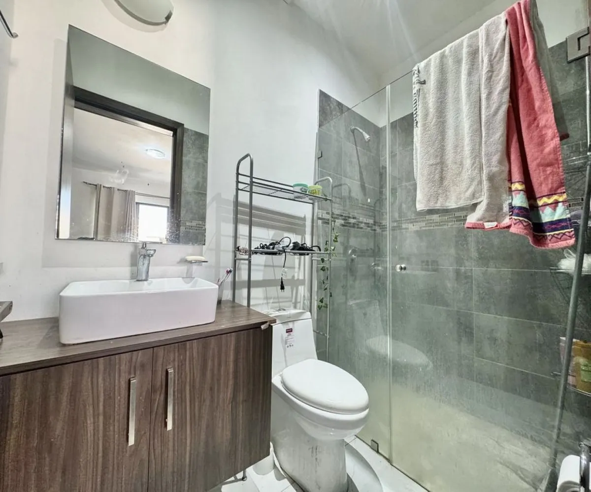 Casa En Venta,Solares Residencial,Paseo del Amanecer 405 3, Zapopan, Jalisco 45134, 5 Habitaciones,4 Baños,Paseo del Amanecer,2,pf8OW5P