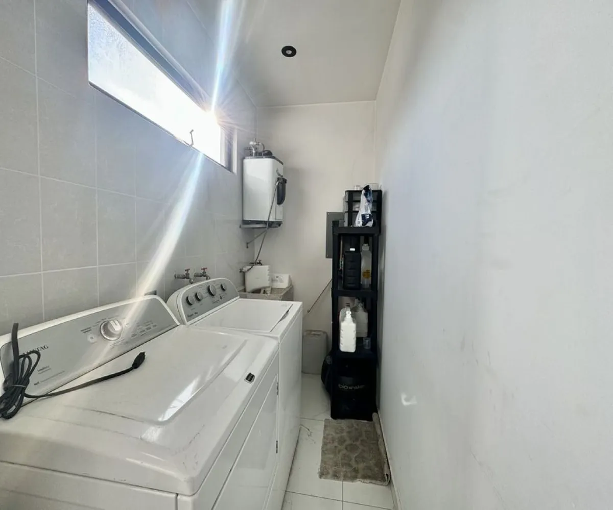 Casa En Venta,Solares Residencial,Paseo del Amanecer 405 3, Zapopan, Jalisco 45134, 5 Habitaciones,4 Baños,Paseo del Amanecer,2,pf8OW5P