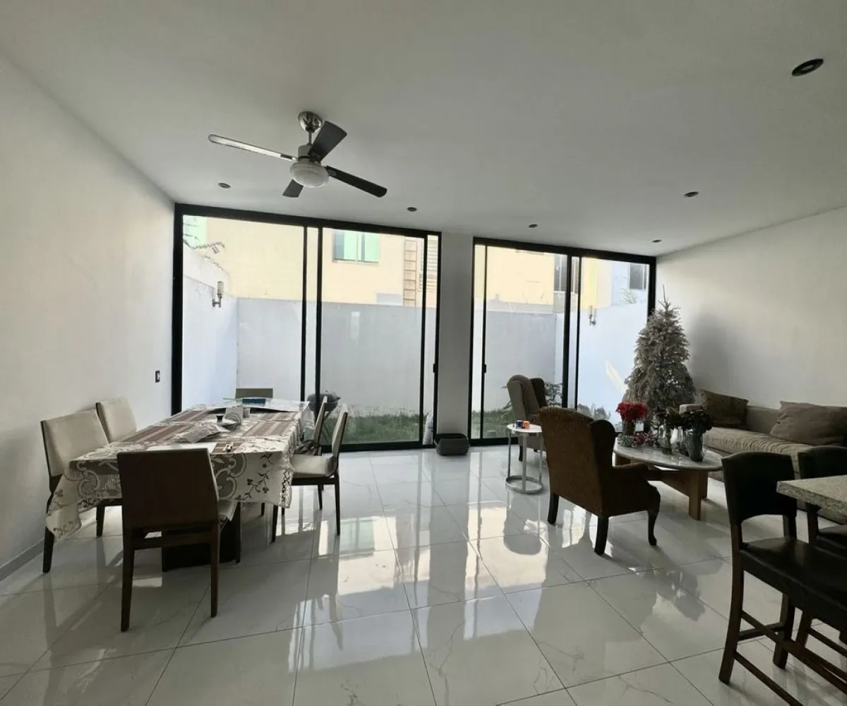 Casa En Venta,Solares Residencial,Paseo del Amanecer 405 3, Zapopan, Jalisco 45134, 5 Habitaciones,4 Baños,Paseo del Amanecer,2,pf8OW5P