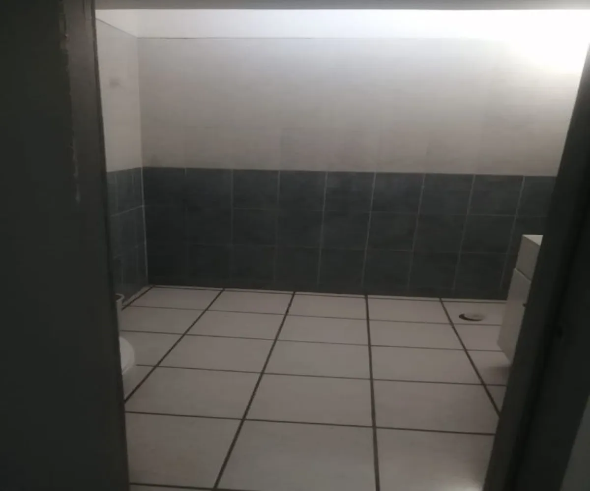 Casa En Venta,Lomas de Guevara,Avenida López Mateos Norte 665, Guadalajara, Jalisco 44657, 4 Habitaciones,2 Baños,Avenida López Mateos Norte,2,pzPI5Jx Casa En Venta,Lomas de Guevara,Avenida López Mateos Norte 665, Guadalajara, Jalisco 44657, 4 Habitaciones,2 Baños,Avenida López Mateos Norte,2,pzPI5Jx