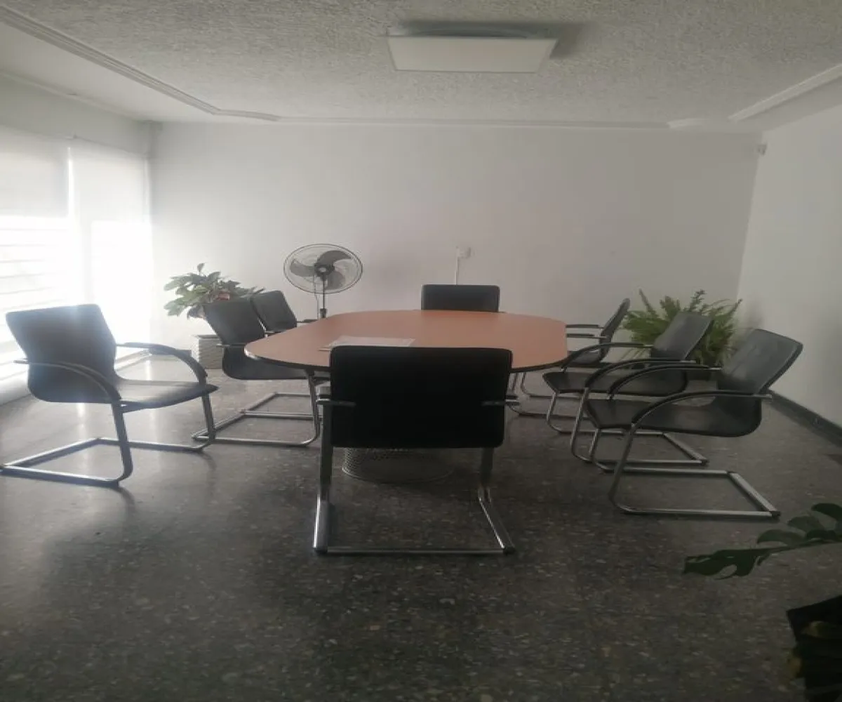 Casa En Venta,Lomas de Guevara,Avenida López Mateos Norte 665, Guadalajara, Jalisco 44657, 4 Habitaciones,2 Baños,Avenida López Mateos Norte,2,pzPI5Jx Casa En Venta,Lomas de Guevara,Avenida López Mateos Norte 665, Guadalajara, Jalisco 44657, 4 Habitaciones,2 Baños,Avenida López Mateos Norte,2,pzPI5Jx