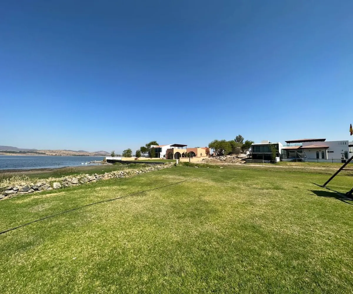 Terreno En Venta,San Pedro Valencia,Camino a Valencia S/N, Acatlán de Juárez, Jalisco 45723,Camino a Valencia ,pkUxTWu