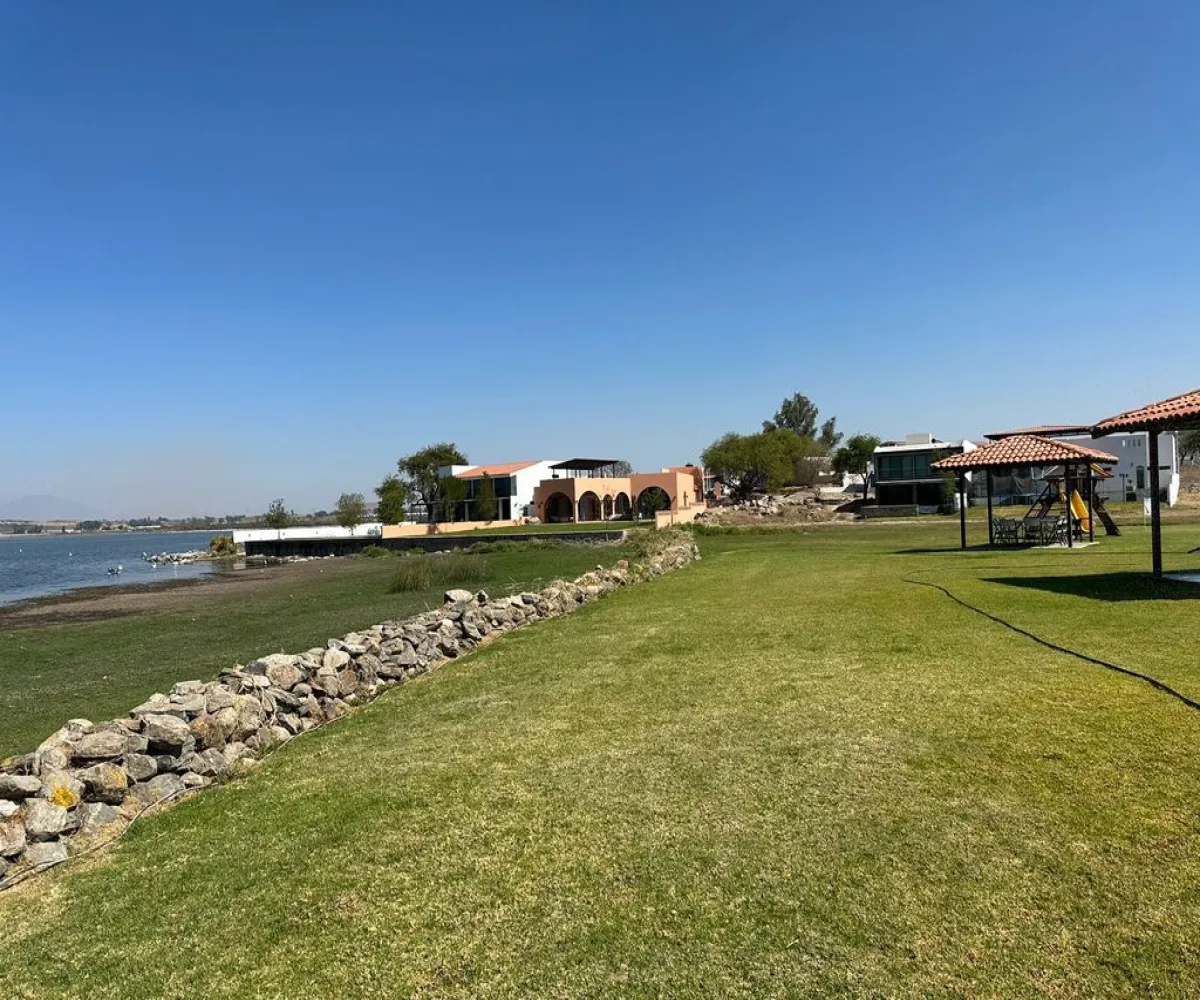 Terreno En Venta,San Pedro Valencia,Camino a Valencia S/N, Acatlán de Juárez, Jalisco 45723,Camino a Valencia ,pkUxTWu