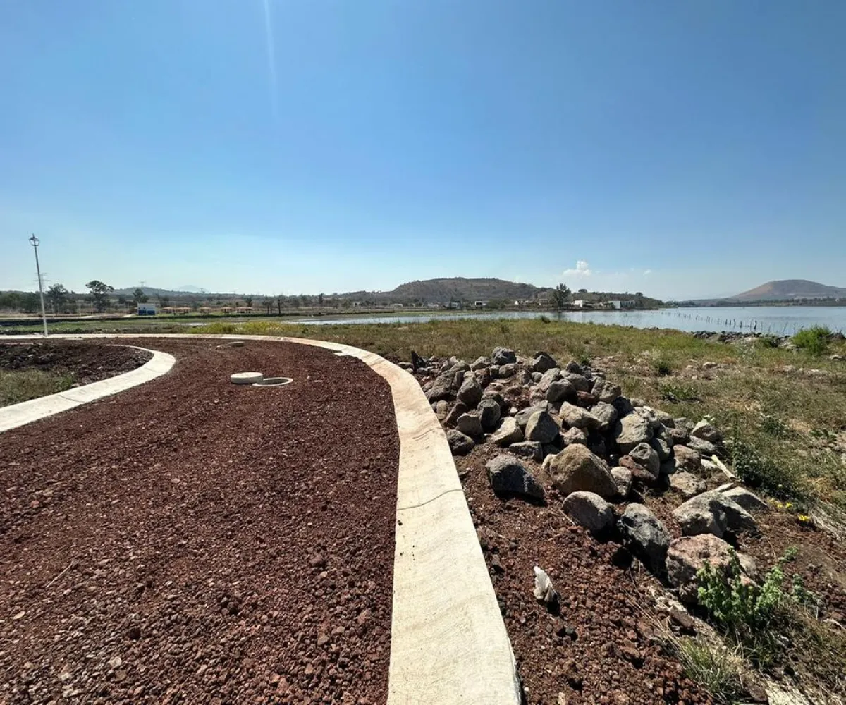 Terreno En Venta,San Pedro Valencia,Camino a Valencia S/N, Acatlán de Juárez, Jalisco 45723,Camino a Valencia ,pkUxTWu