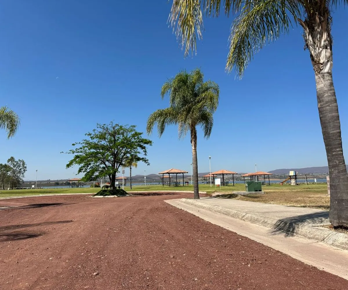 Terreno En Venta,San Pedro Valencia,Camino a Valencia S/N, Acatlán de Juárez, Jalisco 45723,Camino a Valencia ,pkUxTWu