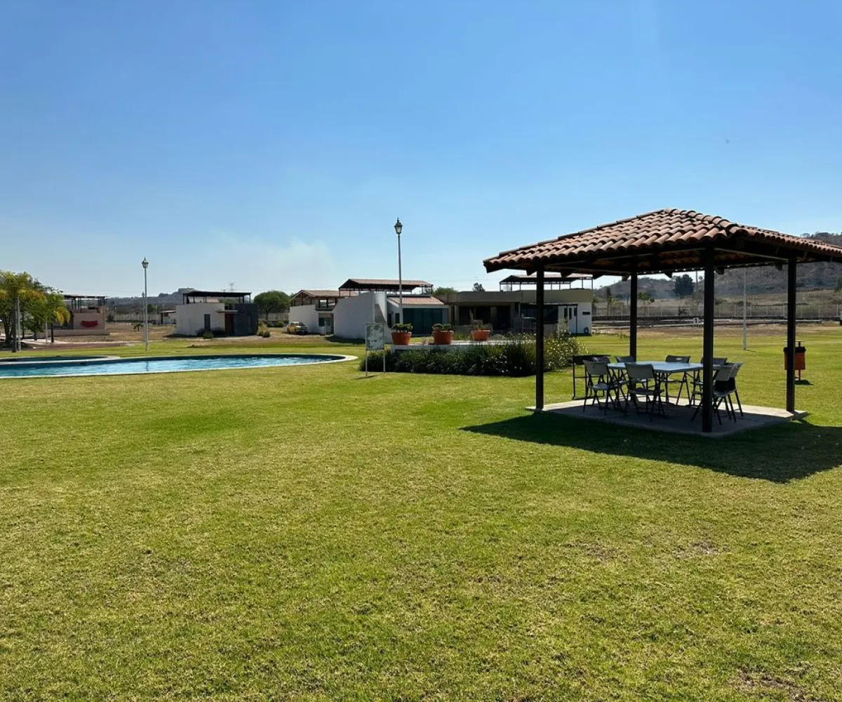 Terreno En Venta,San Pedro Valencia,Camino a Valencia S/N, Acatlán de Juárez, Jalisco 45723,Camino a Valencia ,pkUxTWu