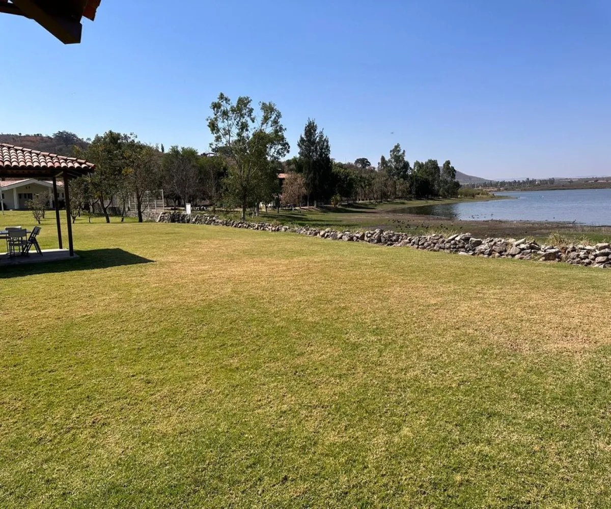 Terreno En Venta,San Pedro Valencia,Camino a Valencia S/N, Acatlán de Juárez, Jalisco 45723,Camino a Valencia ,pkUxTWu