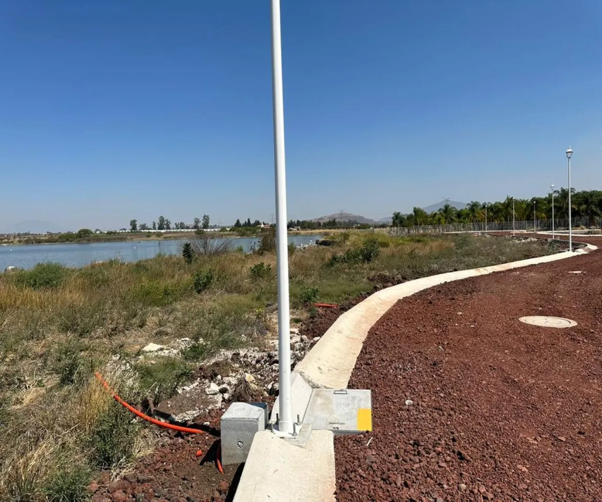 Terreno En Venta,San Pedro Valencia,Camino Real a Valencia S/N, Acatlán de Juárez, Jalisco 45723,Camino Real a Valencia ,pjLP7tX