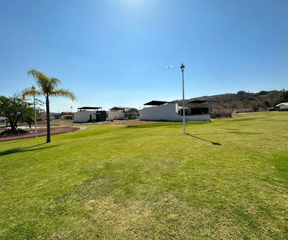 Terreno En Venta,San Pedro Valencia,Camino Real a Valencia S/N, Acatlán de Juárez, Jalisco 45723,Camino Real a Valencia ,pjLP7tX