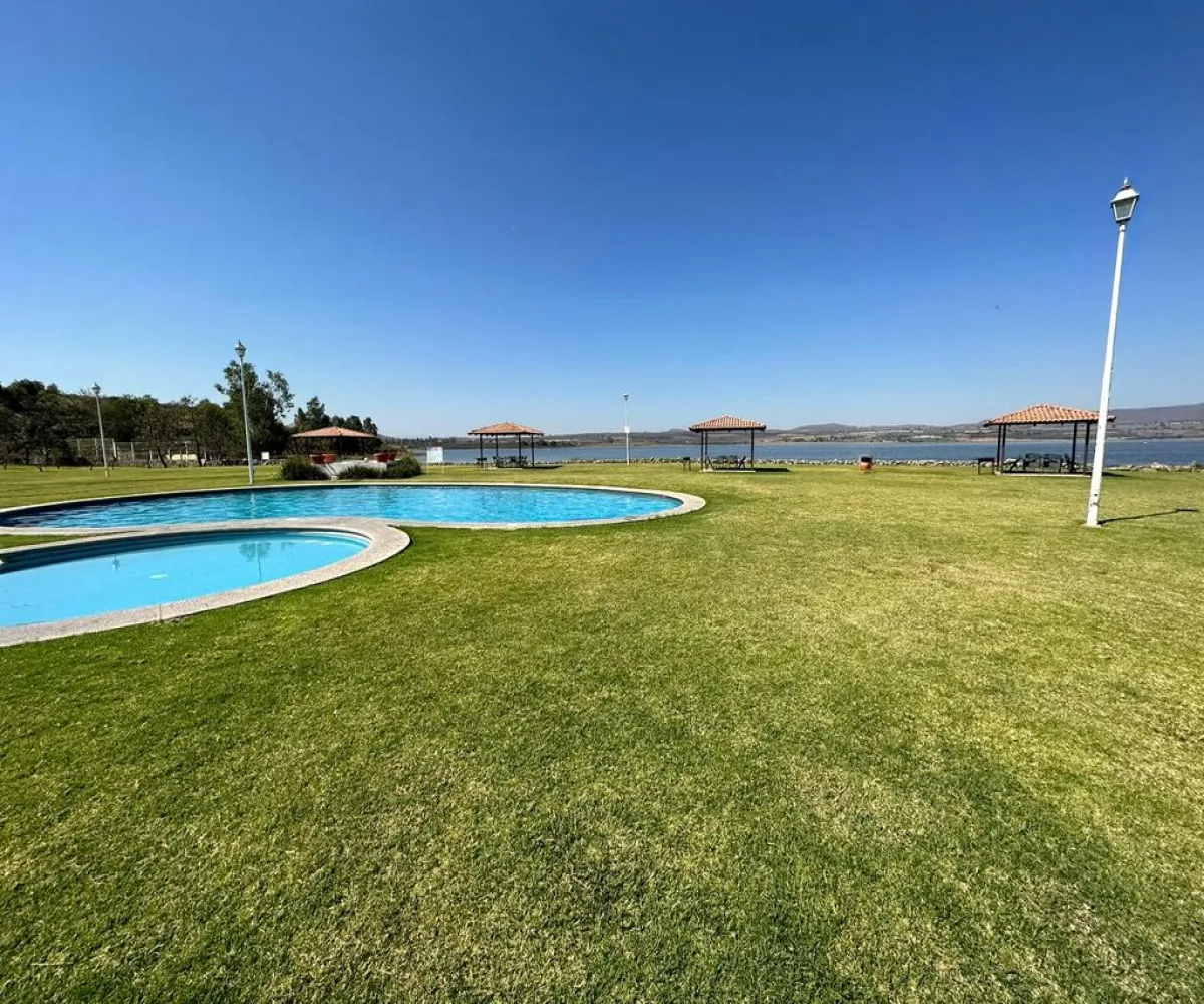 Terreno En Venta,San Pedro Valencia,Camino Real a Valencia S/N, Acatlán de Juárez, Jalisco 45723,Camino Real a Valencia ,pjLP7tX