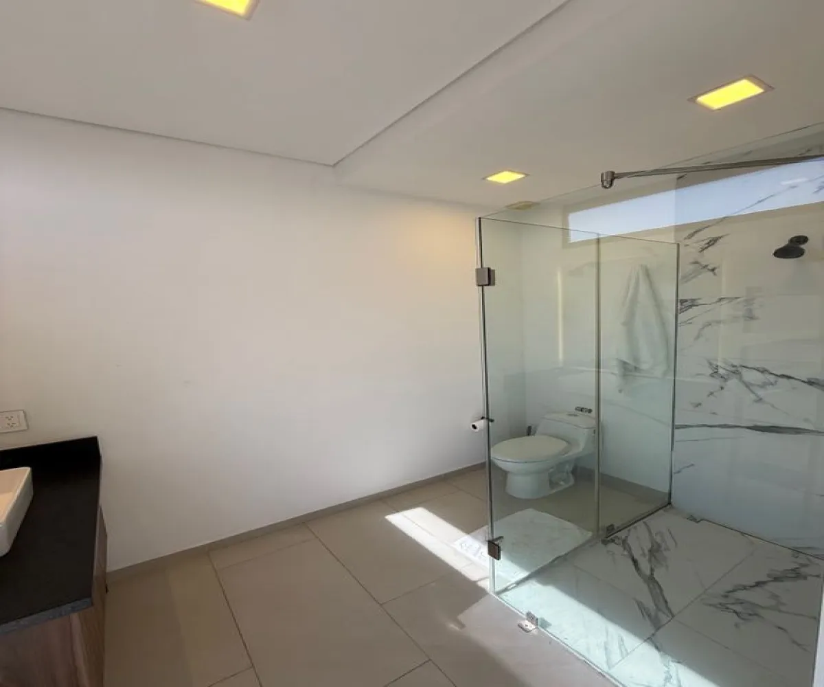 Departamento En Venta,Ladron De Guevara,Calle Justo Sierra 2318 506, Guadalajara, Jalisco 44600, 1 Cuarto,1 Baño,Calle Justo Sierra,1,pSL5PFH