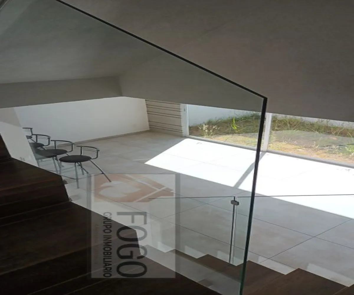 Casa En Venta,COTO GALARZA, CAPITAL NORTE,Avenida Paseo de la Cantera 177, Zapopan, Jalisco 45134, 4 Habitaciones,3 Baños,Avenida Paseo de la Cantera,3,pj9MBmT