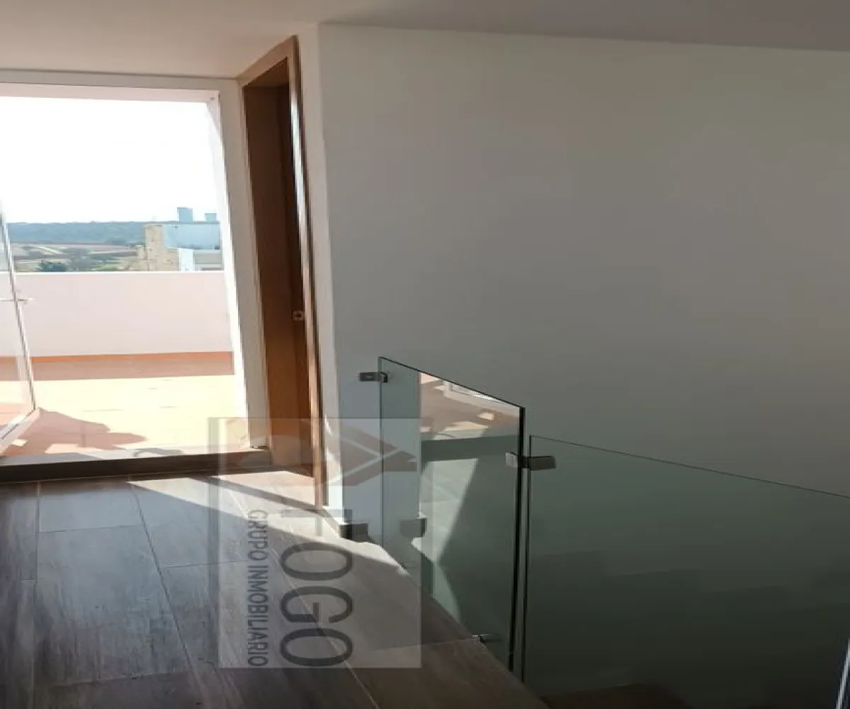 Casa En Venta,COTO GALARZA, CAPITAL NORTE,Avenida Paseo de la Cantera 177, Zapopan, Jalisco 45134, 4 Habitaciones,3 Baños,Avenida Paseo de la Cantera,3,pj9MBmT