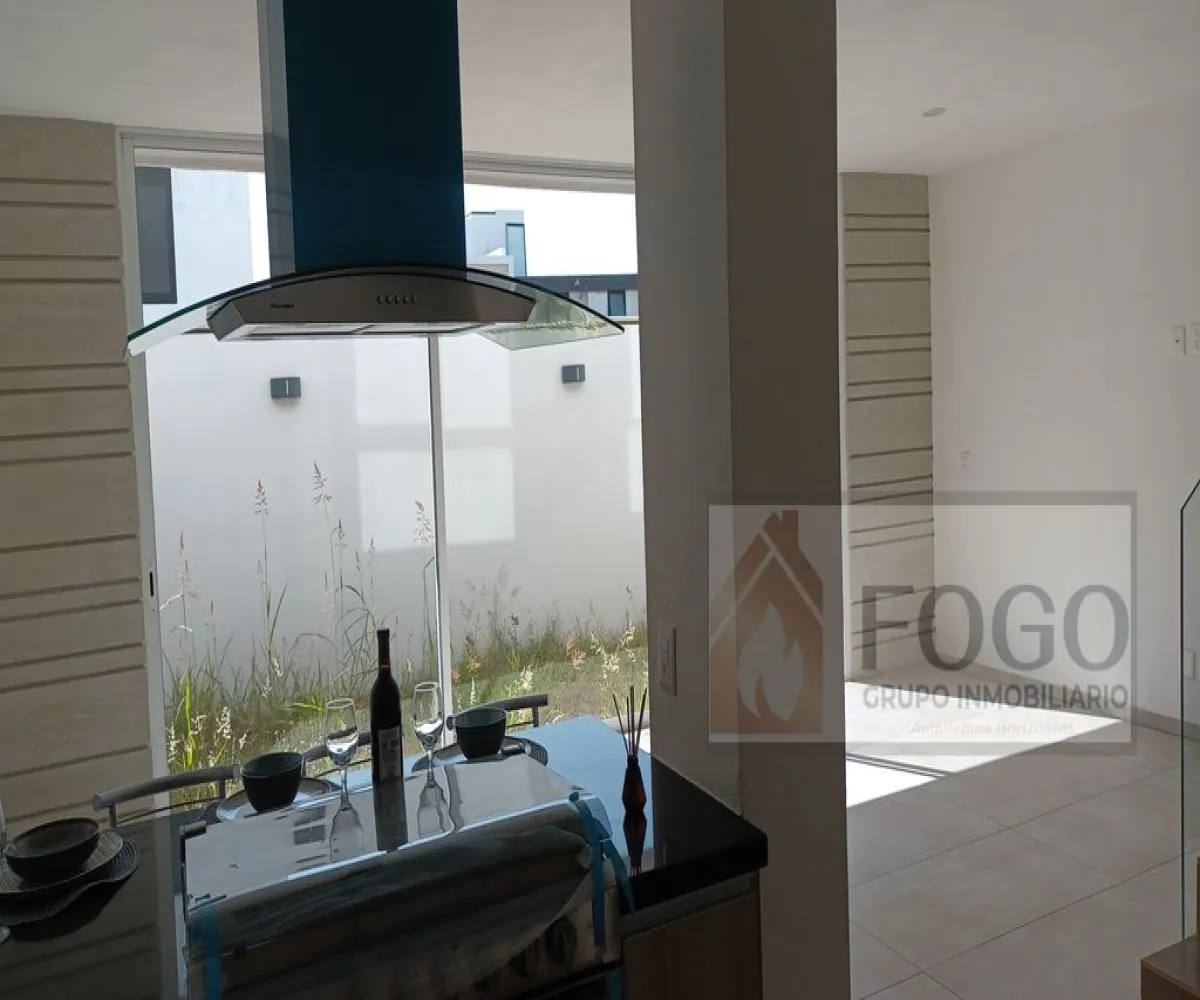 Casa En Venta,COTO GALARZA, CAPITAL NORTE,Avenida Paseo de la Cantera 177, Zapopan, Jalisco 45134, 4 Habitaciones,3 Baños,Avenida Paseo de la Cantera,3,pj9MBmT