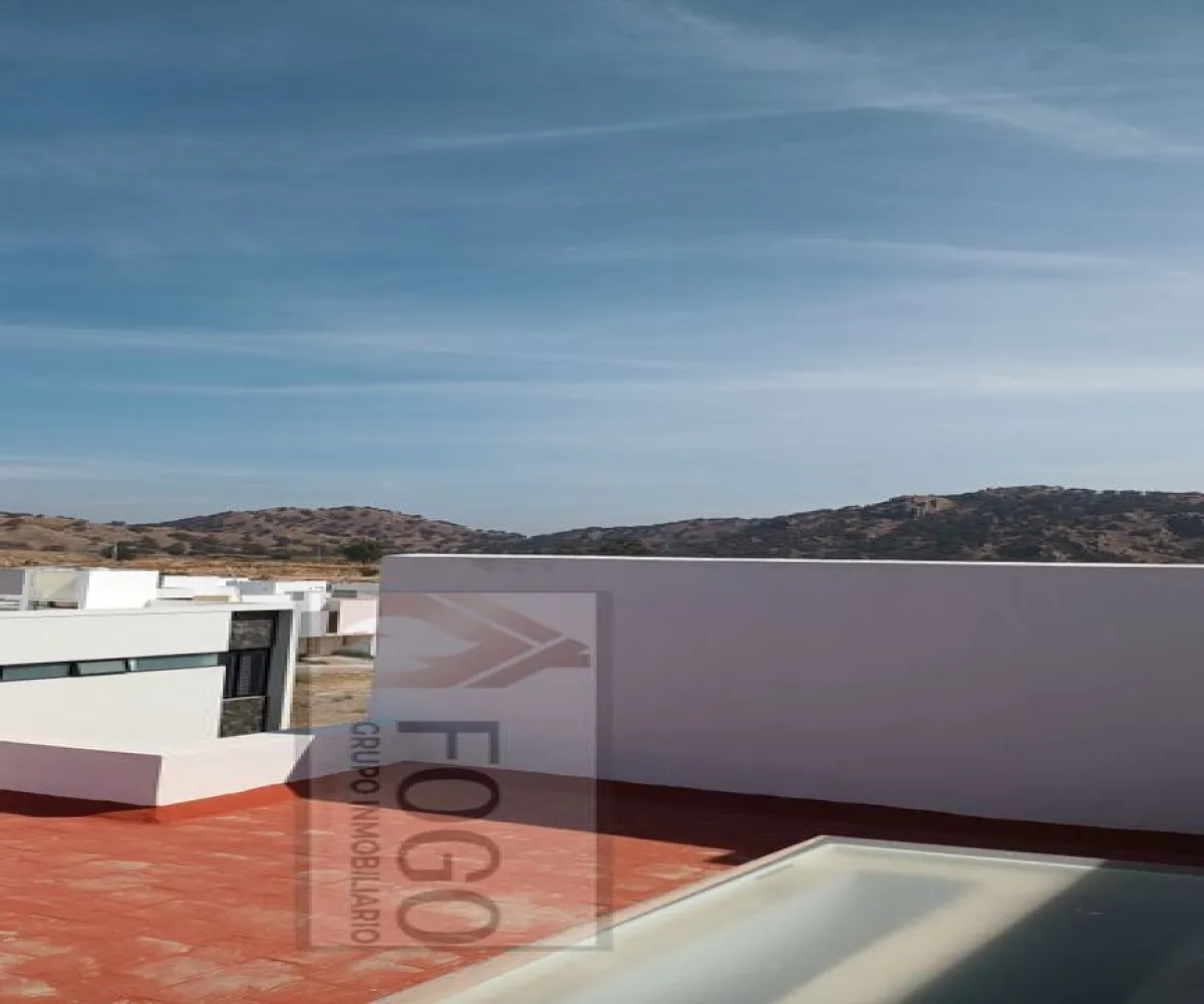 Casa En Venta,COTO GALARZA, CAPITAL NORTE,Avenida Paseo de la Cantera 177, Zapopan, Jalisco 45134, 4 Habitaciones,3 Baños,Avenida Paseo de la Cantera,3,pj9MBmT