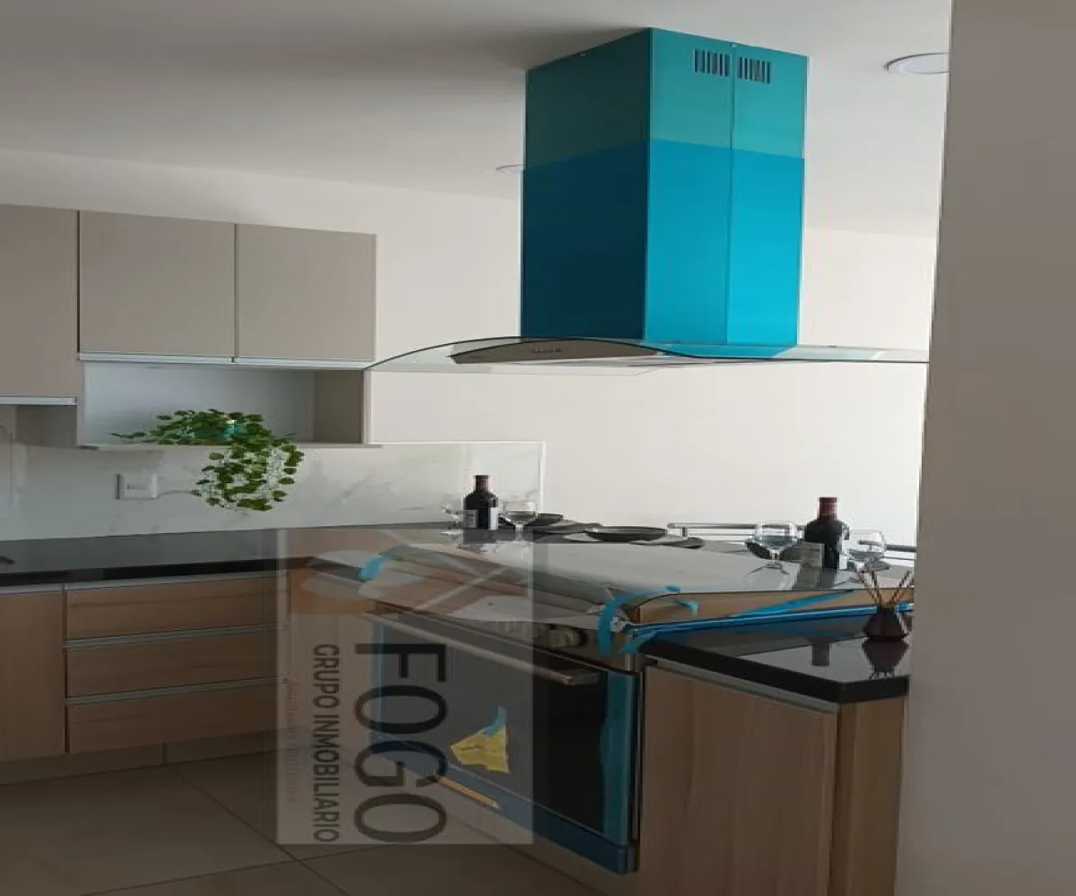 Casa En Venta,COTO GALARZA, CAPITAL NORTE,Avenida Paseo de la Cantera 177, Zapopan, Jalisco 45134, 4 Habitaciones,3 Baños,Avenida Paseo de la Cantera,3,pj9MBmT