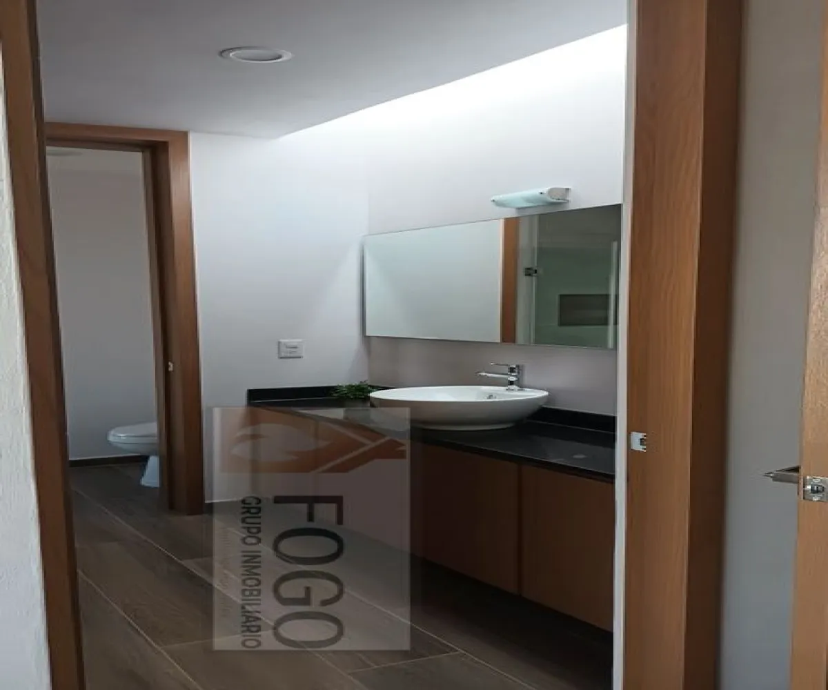 Casa En Venta,COTO GALARZA, CAPITAL NORTE,Avenida Paseo de la Cantera 177, Zapopan, Jalisco 45134, 4 Habitaciones,3 Baños,Avenida Paseo de la Cantera,3,pj9MBmT