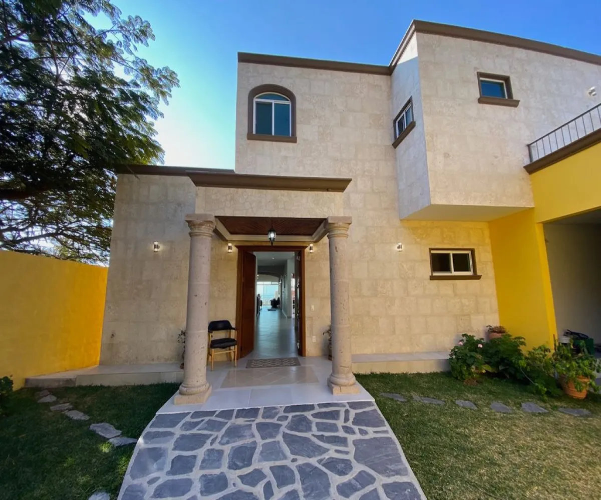 Casa En Venta,Ajijic,San Juan de las Colinas 5, Chapala, Jalisco 45920, 4 Habitaciones,4 Baños,San Juan de las Colinas,2,pz7YitB