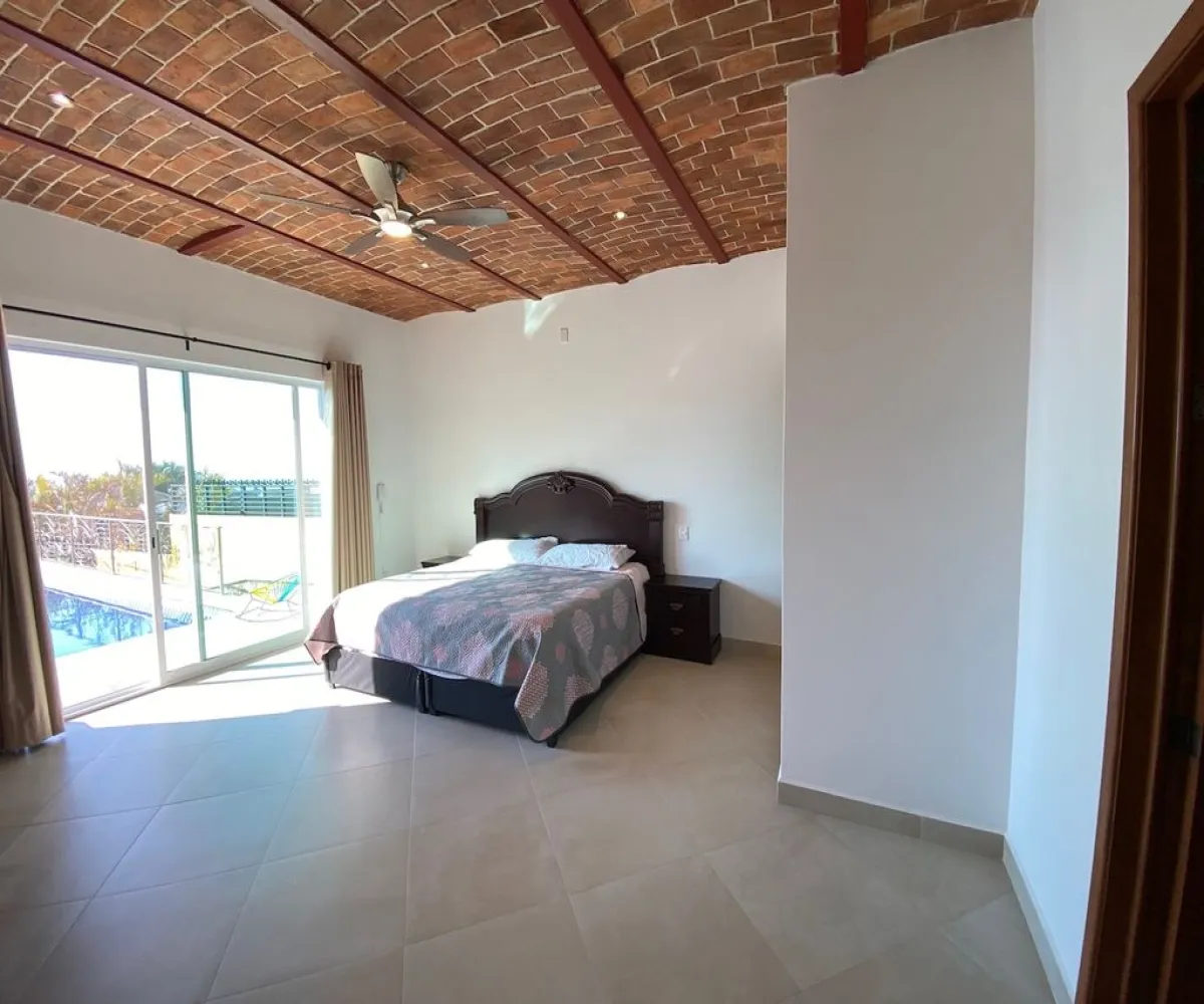 Casa En Venta,Ajijic,San Juan de las Colinas 5, Chapala, Jalisco 45920, 4 Habitaciones,4 Baños,San Juan de las Colinas,2,pz7YitB