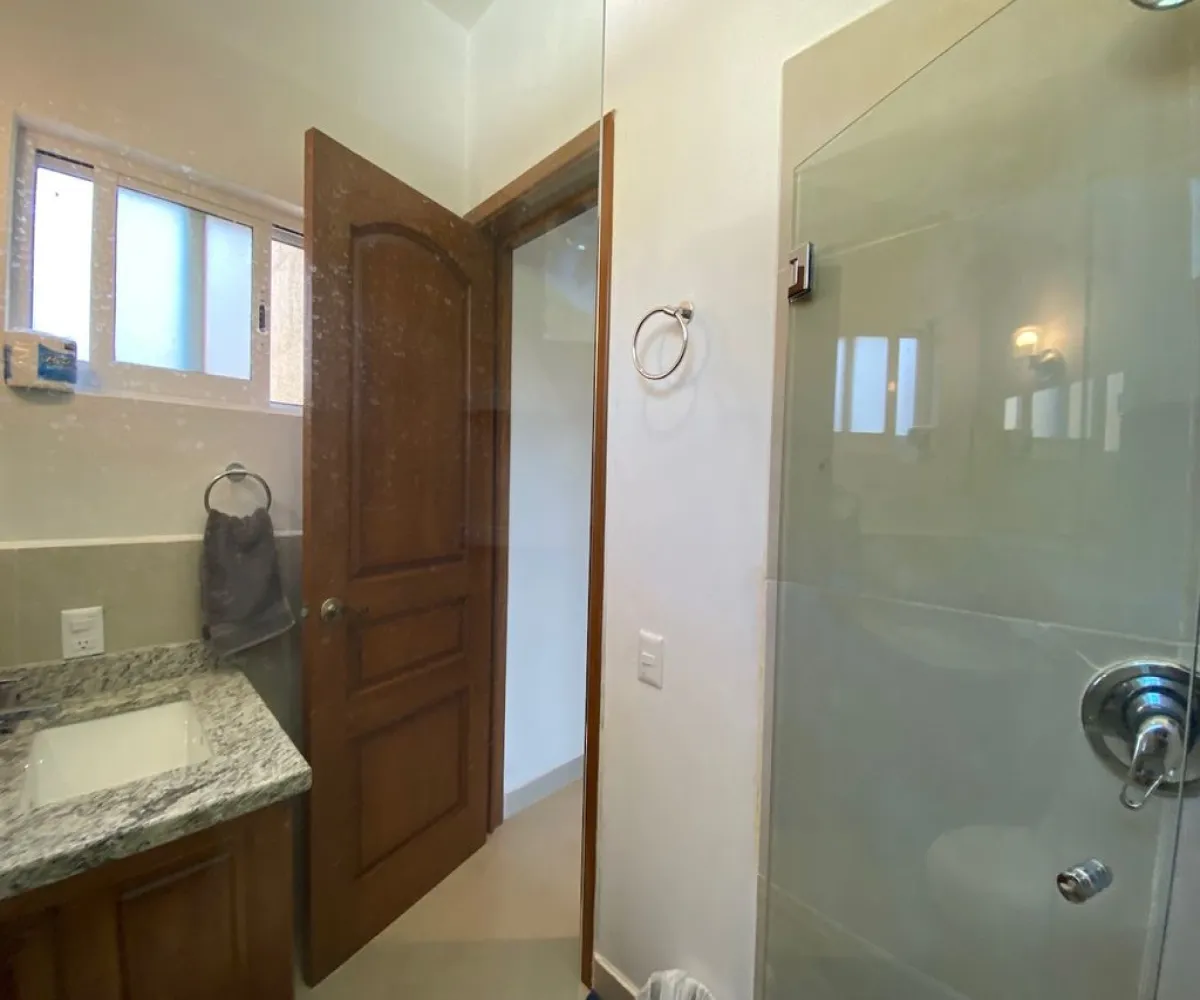 Casa En Venta,Ajijic,San Juan de las Colinas 5, Chapala, Jalisco 45920, 4 Habitaciones,4 Baños,San Juan de las Colinas,2,pz7YitB