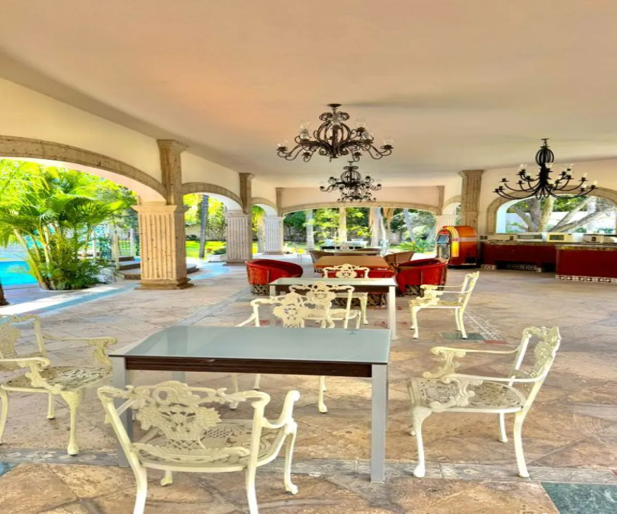 Casa En Venta,FRACCIONAMIENTO BUENAVISTA,AVENIDA BUENA VISTA 9, Tlajomulco de Zúñiga, Jalisco 45640, 5 Habitaciones,6 Baños,AVENIDA BUENA VISTA ,1,pePgSLL