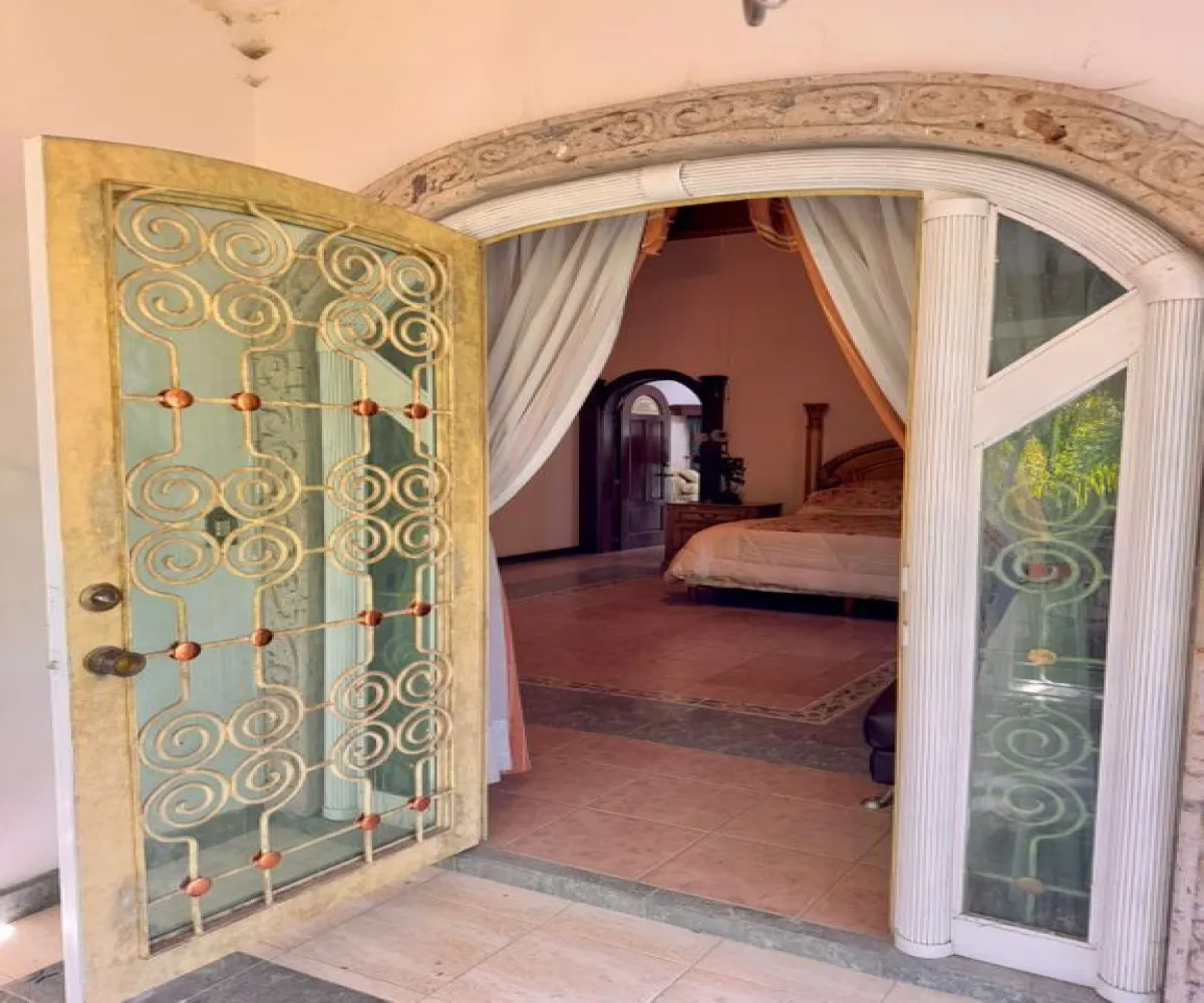 Casa En Venta,FRACCIONAMIENTO BUENAVISTA,AVENIDA BUENA VISTA 9, Tlajomulco de Zúñiga, Jalisco 45640, 5 Habitaciones,6 Baños,AVENIDA BUENA VISTA ,1,pePgSLL