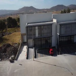 Industrial En Venta,Camino a San Isidro Mazatepec 4978, Tlajomulco de Zúñiga, Jalisco 45640,1 Baño,Camino a San Isidro Mazatepec,2,p8bL38p