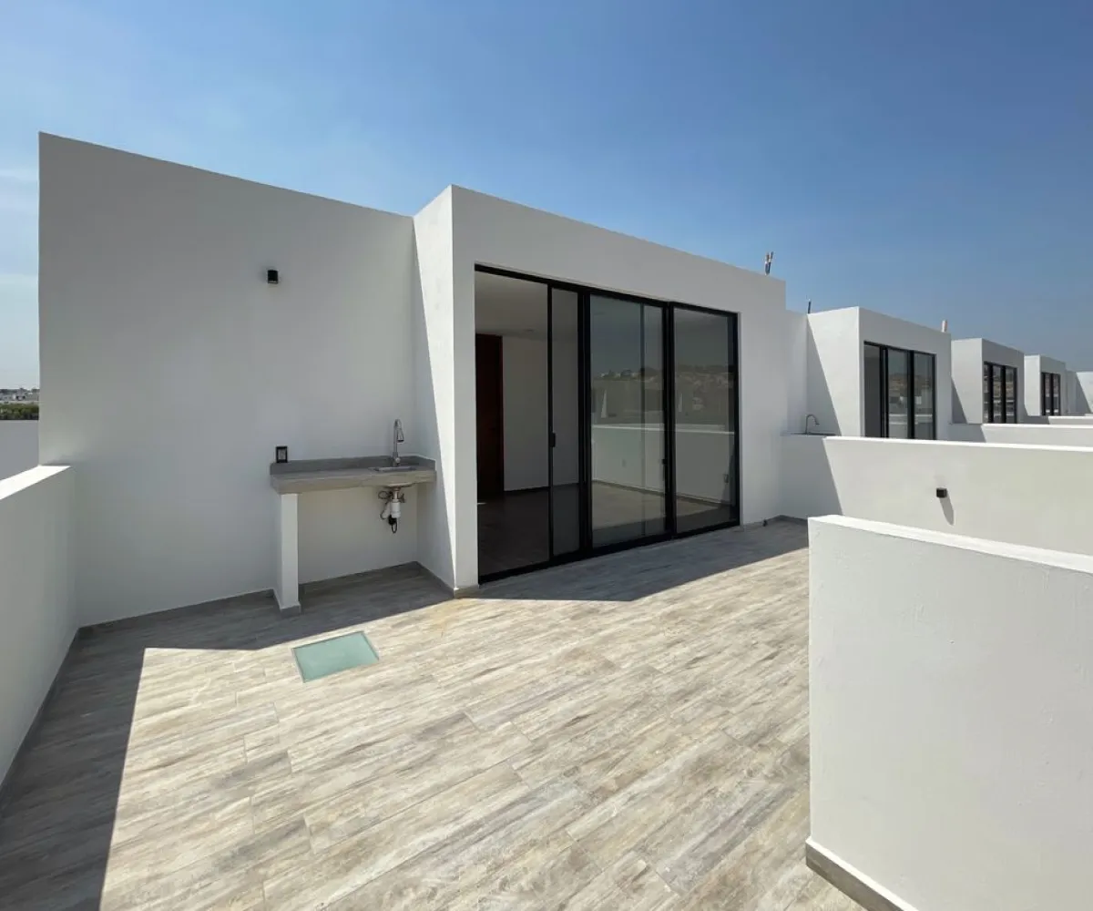 Casa En Venta,Valle Imperial,palmira 1235, Zapopan, Jalisco 45134, 3 Habitaciones,2 Baños,palmira,3,pKY1NjZ