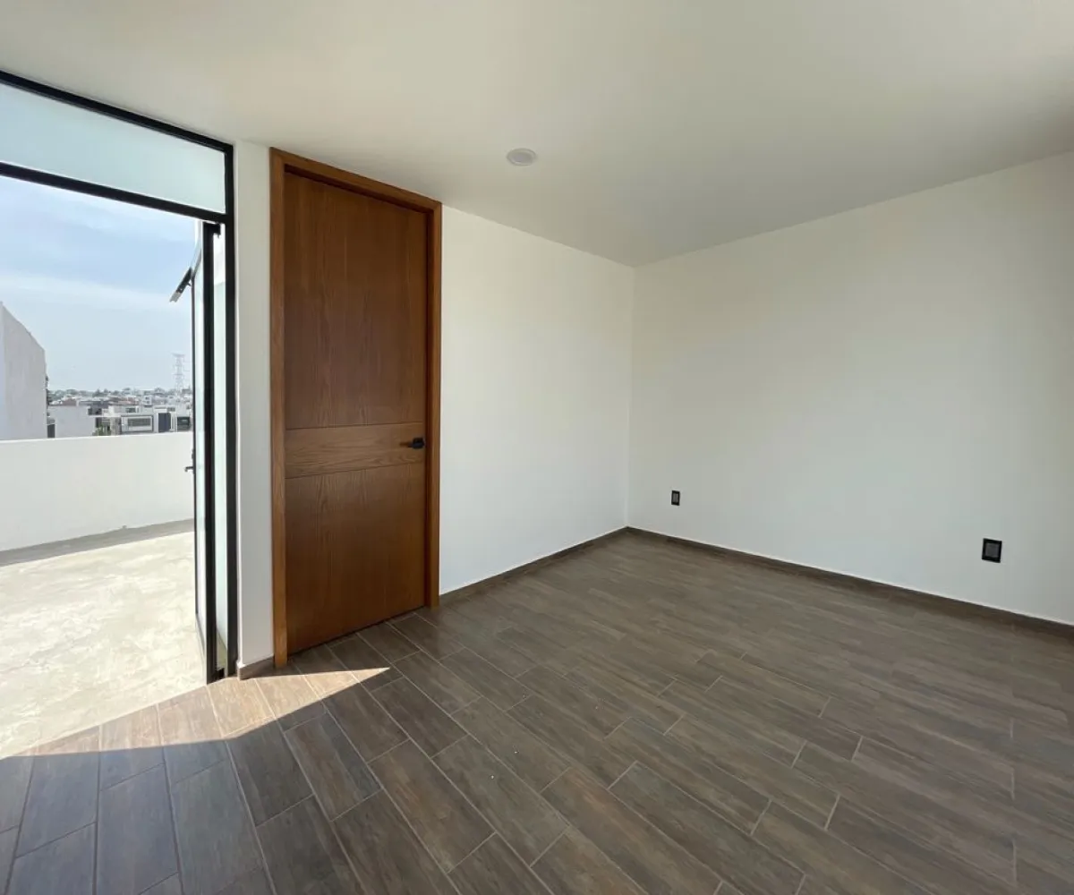 Casa En Venta,Valle Imperial,palmira 1235, Zapopan, Jalisco 45134, 3 Habitaciones,2 Baños,palmira,3,pKY1NjZ