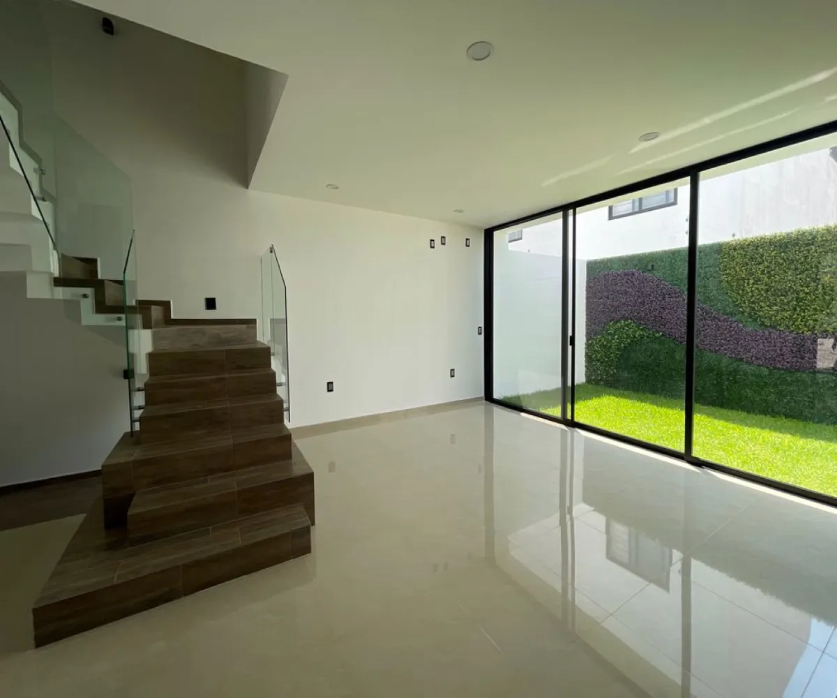 Casa En Venta,Valle Imperial,palmira 1235, Zapopan, Jalisco 45134, 3 Habitaciones,2 Baños,palmira,3,pKY1NjZ