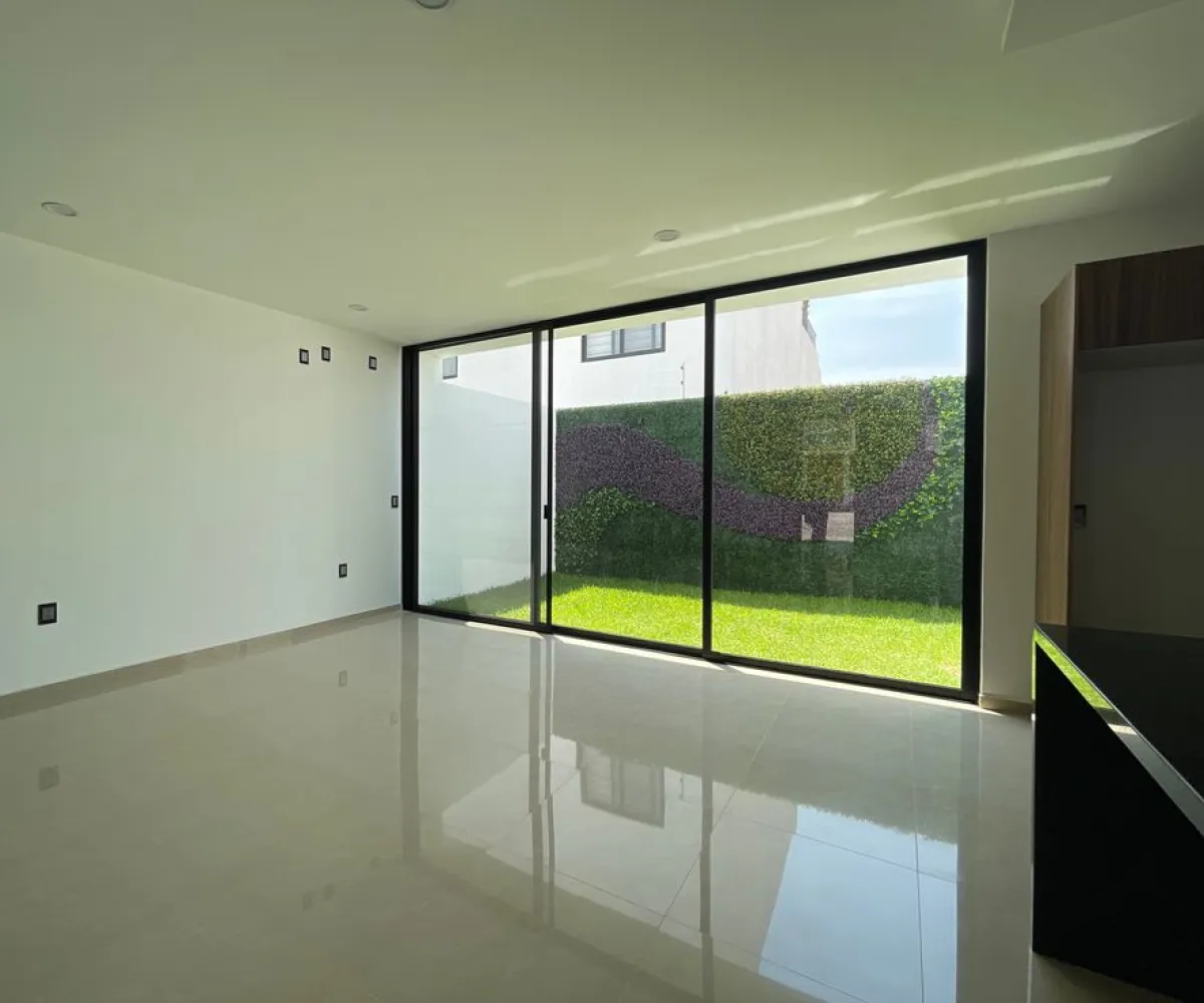 Casa En Venta,Valle Imperial,palmira 1235, Zapopan, Jalisco 45134, 3 Habitaciones,2 Baños,palmira,3,pKY1NjZ