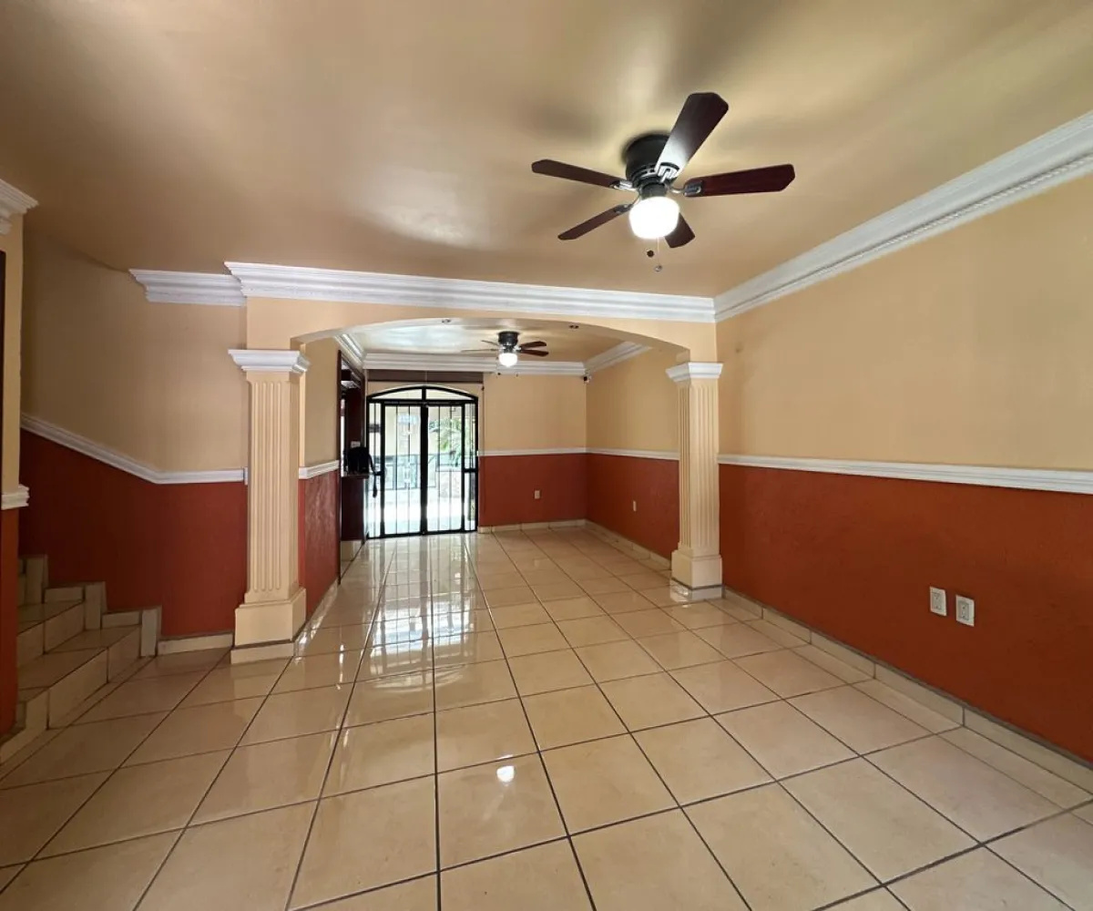 Casa En Venta,Jardines de La Paz,Emiliano Zapata 530, San Pedro Tlaquepaque, Jalisco 45519, 3 Habitaciones,2 Baños,Emiliano Zapata,2,pOQZ6aX