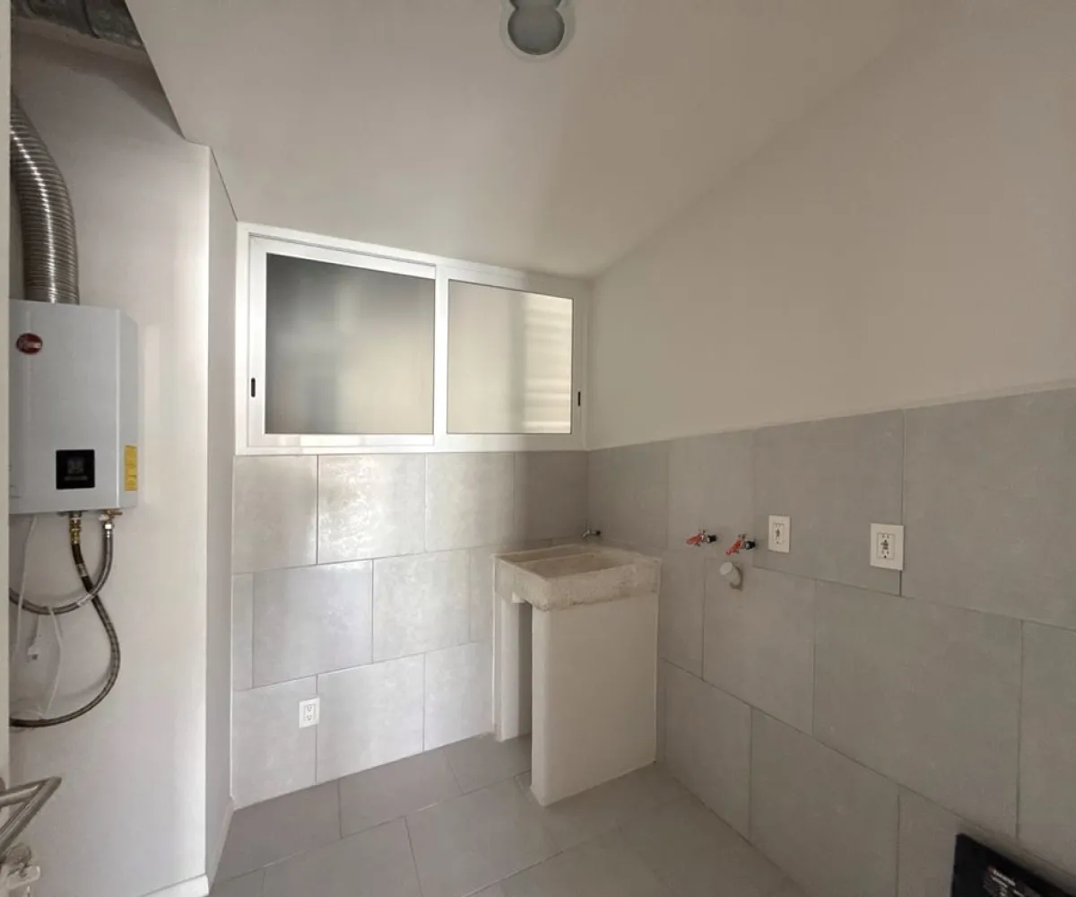 Departamento En Venta,La Rioja,Avenida Adolfo López Mateos Sur 7000 201, Tlajomulco de Zúñiga, Jalisco 45645, 2 Habitaciones,2 Baños,Avenida Adolfo López Mateos Sur,1,pTepiHt